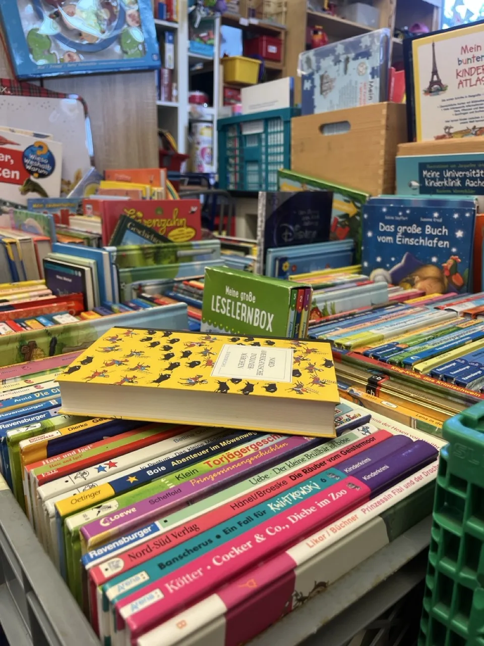 Zum letzten Mal in diesem Jahr: Flohmarkt im Mütterzentrum!